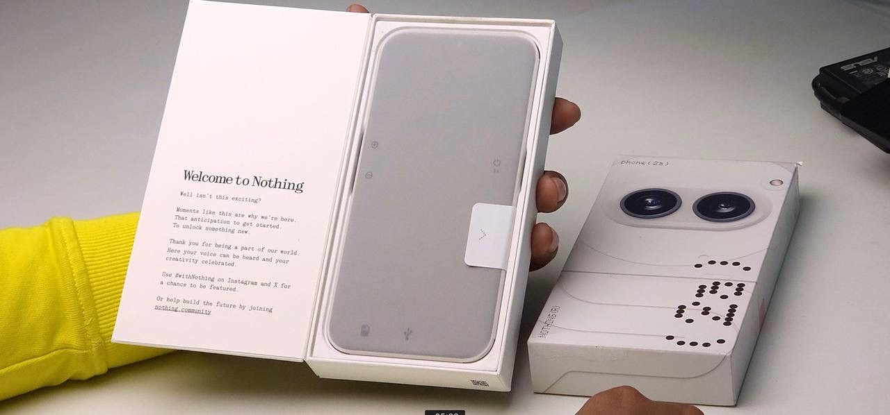 Unboxing nothing phone 2a​